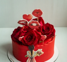 червоний торт троянди